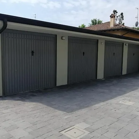 Lägenhet La Luna Blu Malpensa Somma Lombardo